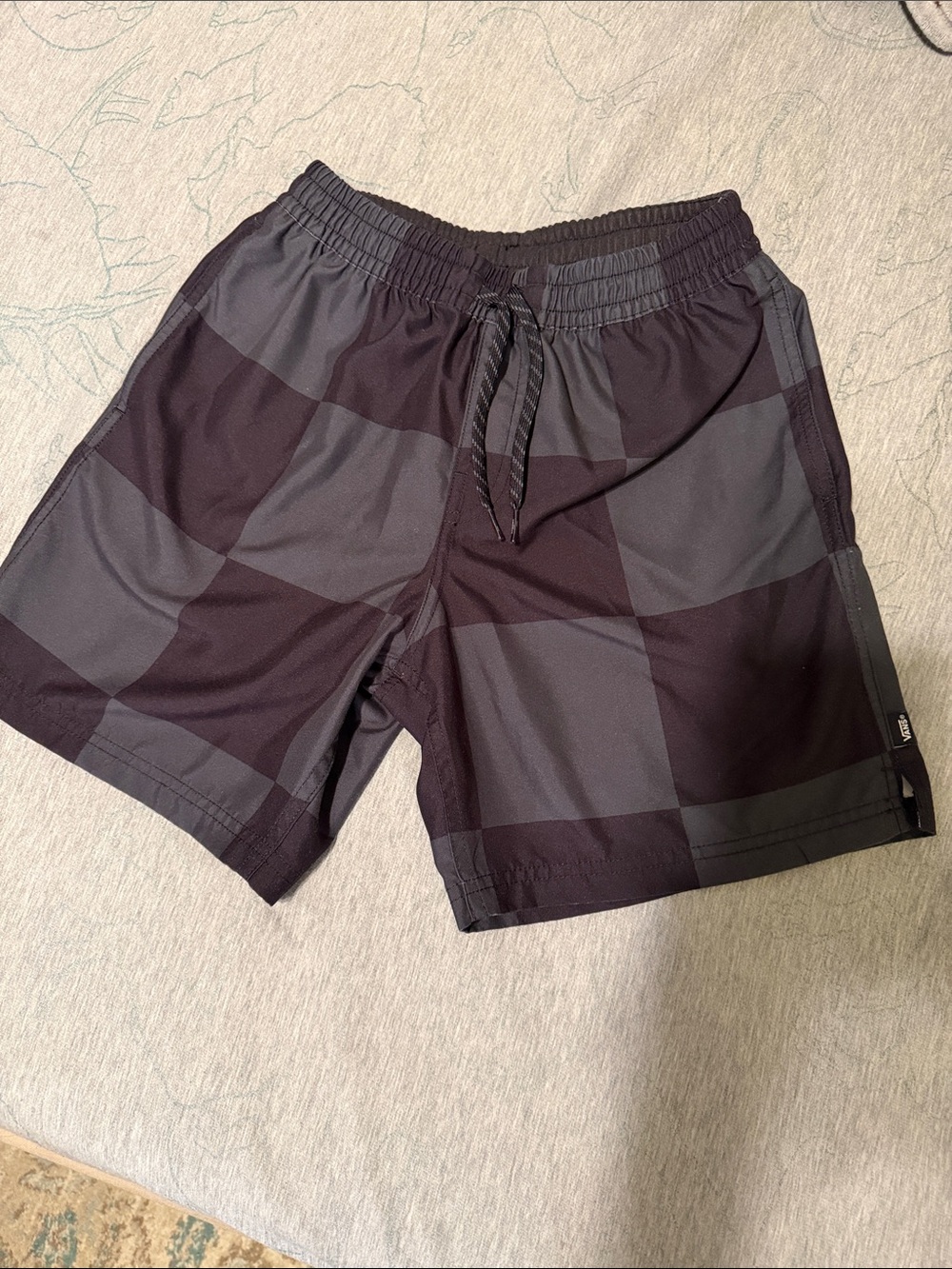 Vans Boys Black & Charcoal Check Swim/Board Shorts Size Large Relaxed Fit